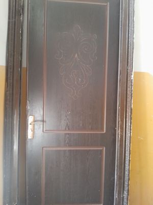 Temir qapi sirtqi