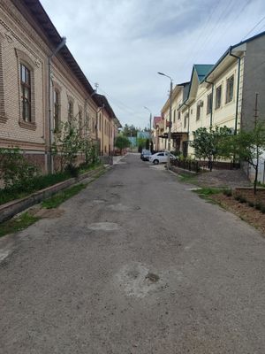 Yunusobod Tumani Elitniy Maxalla 20x30 fasad Gvardevskiy Shaxar Tomoni