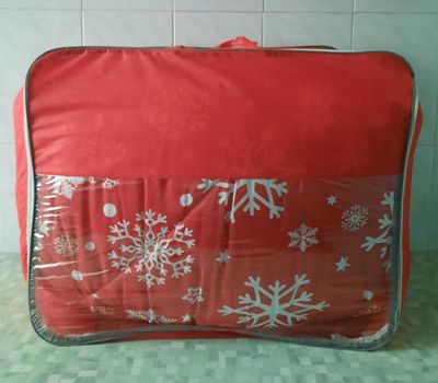 НОВОЕ Одеяло 2,10 м х 1,80 м, есть Лебяжий ПУХовые Подушки/Турция