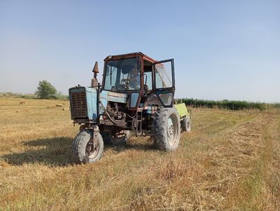 Traktor mtz 80 Belarus. Prespodborshik Markant 55. 2 TASI HAM SOTILADI