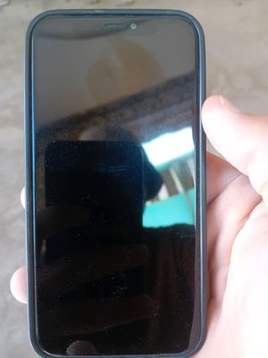 iphone xs 256 gb 81 yomkis 140 USD