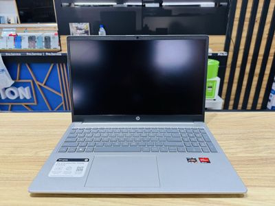 HP Laptop 15-fc0025dx NEW