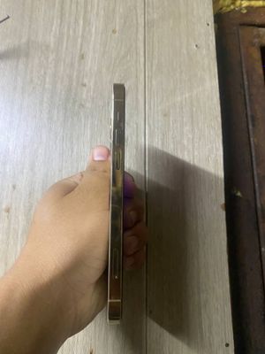 Iphone 12pro 74% hamma joyi radnoy 300$
