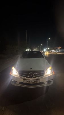 Mercades 204 4 matic