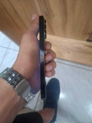 Apple Ayfon 14 pro