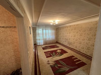 Срочно сотилади!!! 3хонали киргили йоли бойида хамма шароитлари бор!