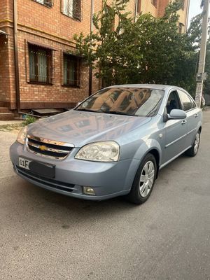 Lasetti 2012 yil 1 paz holati zor gaz yoq