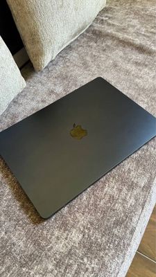 MacBook Air 16 (8/256GB)