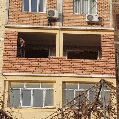 Balkonga gʻisht teramiz Kladka balkon Кирпичная кладка