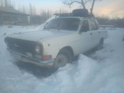 volga 2410 sotiladi