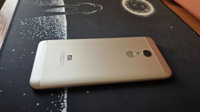 Продам Redmi 5 plus