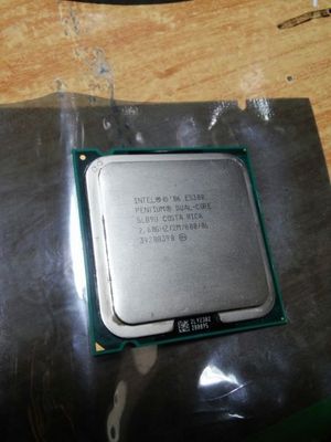 Продам процессор Dual Core E5300 LGA775 2.6Ghz