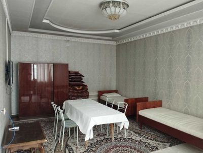 Ижарага ховли жой берамиз (талаба-кизлар учун)