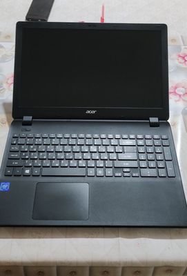 Compyuter acer ex2519