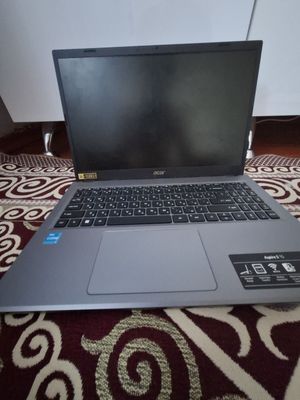 Acer aspire 5 i3 13