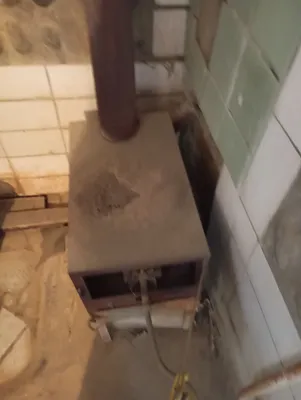 Печка  утинда ва газда ишлайди.