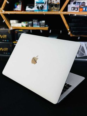 MacBook Pro 13.3 ideal