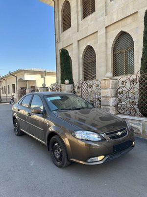 Lacetti Gentra 2025 Yanvar Zeus rang sotiladi. Masla 12.900S