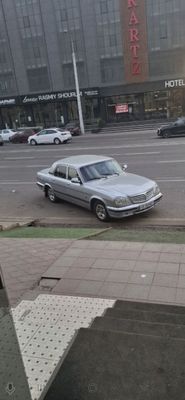 Газ 31105 сотилади