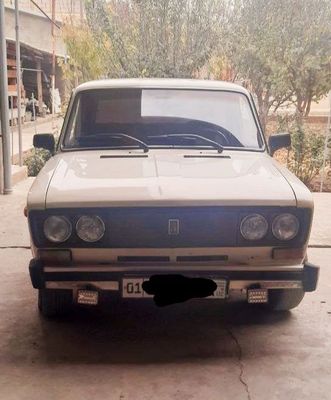 Vaz 2103 Konadiski vareant Vaz 2106 qlingan