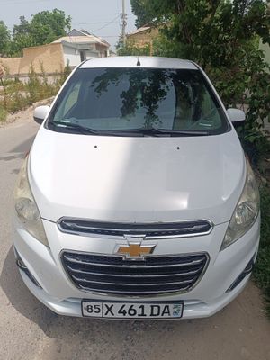 Avtomobil Shevrolet Spark