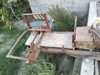 Gʻisht chiqaruvchi aparat