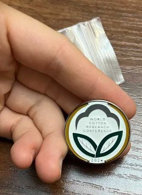 Значки World Cotton Research Conference 2024 (WCRC-8) — новые, 2 шт.
