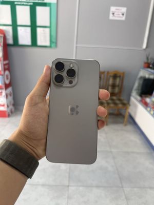 iPhone 15 про макс