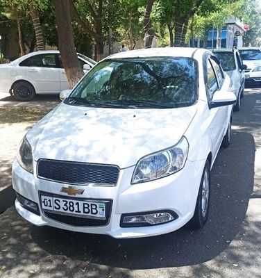 Автомобиль Нексия 3