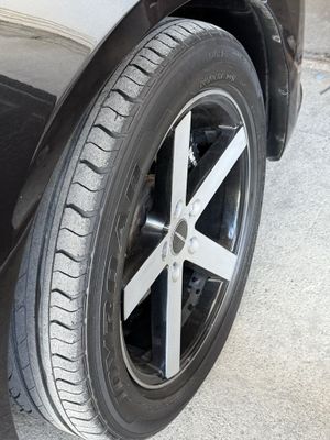 Vossen R18 obmenga malibu diskaga