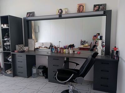 мебел для салон красати