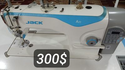 Тикув машинаси 300$га