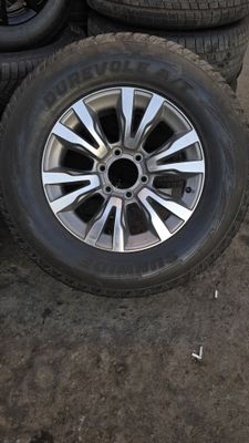265/60/R18 razmerli Trailblazer moshinasining radnoy diska baloni
