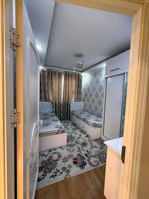 СРОЧНО Сдаётся кв Фархадский 2-ком/2/5 ро-н Чиланзар-10 кв 240*