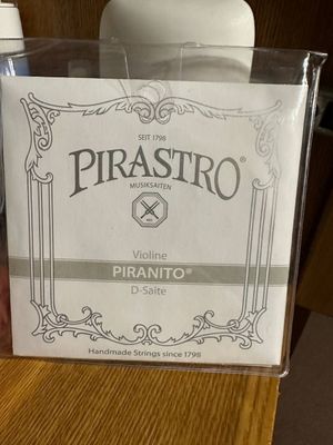 Струны для скрипки Pirastro piranito 4/4