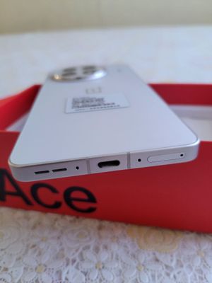 Oneplus ace 5 deyarli yangi