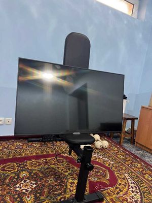 Продается ТВ Velar диагональю 43''