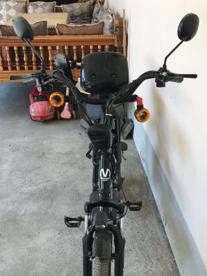 Elektroniy Velosiped sotiladi