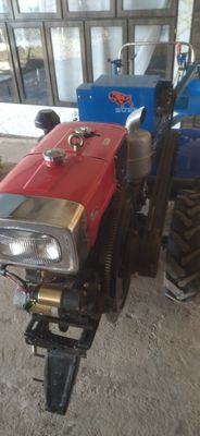 mini traktor zubr.