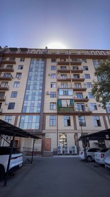 новостройка. 86м2. на 6-этаже. в мирзо у р-не.
