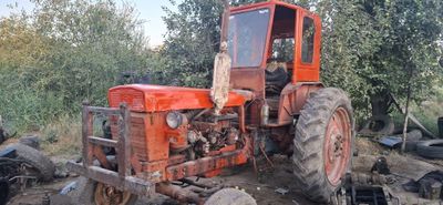 T28 traktor sotiladi holati zo‘r 1996yil