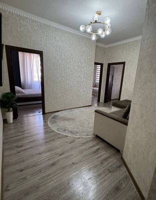 Паркентский рынок 3 ком