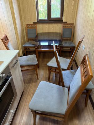 Стол стуль срочно прадется