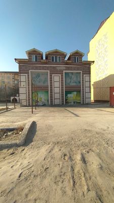 Nukus shahrida Klinika va axoliga xizmat ko`rsatish markazi sotiladi