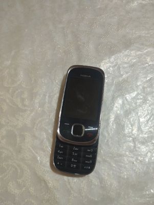 Nokia slayderli retro