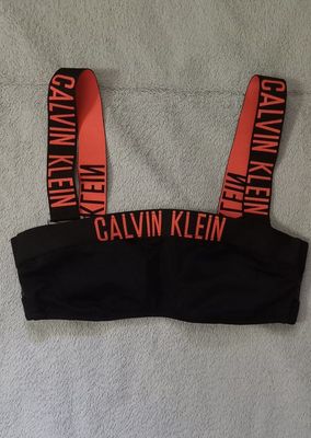 Новый топ Calvin Klein