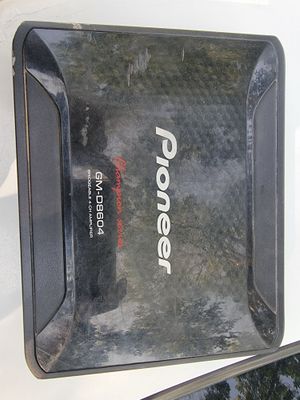 Pioneer GM-D8604