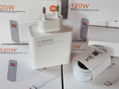 xaomi 120 W Power Adapter + cable