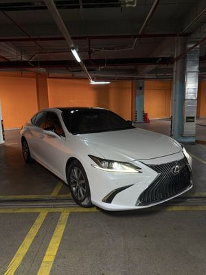 Lexus ES 350 lexus 3,5 mator 2019