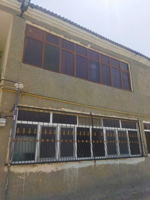 Kvartira Dom 3 xonali uy
